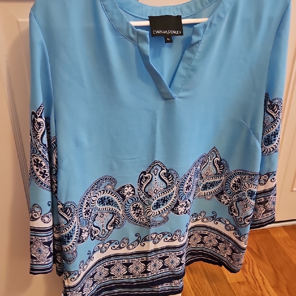 Cynthia Rowley Blue 3/4 Sleeve Tunic with Mandarin Collar - Picture 4 of 7